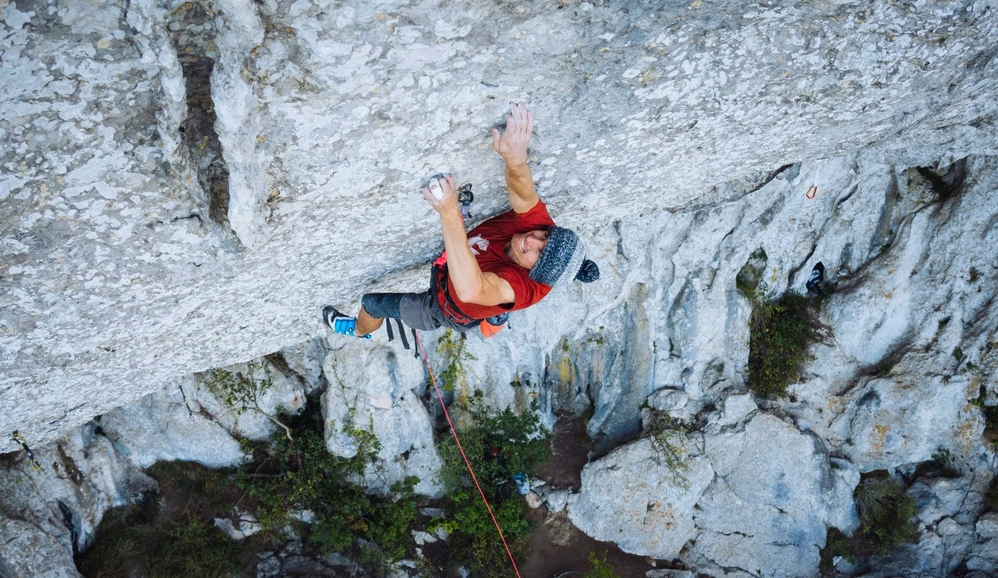 Beyond Integral (9b/+) with Seb Bouin | Video