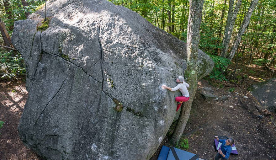 Bouldering at McKenzie Pond, Adirondack State Park, USA | Destination Article