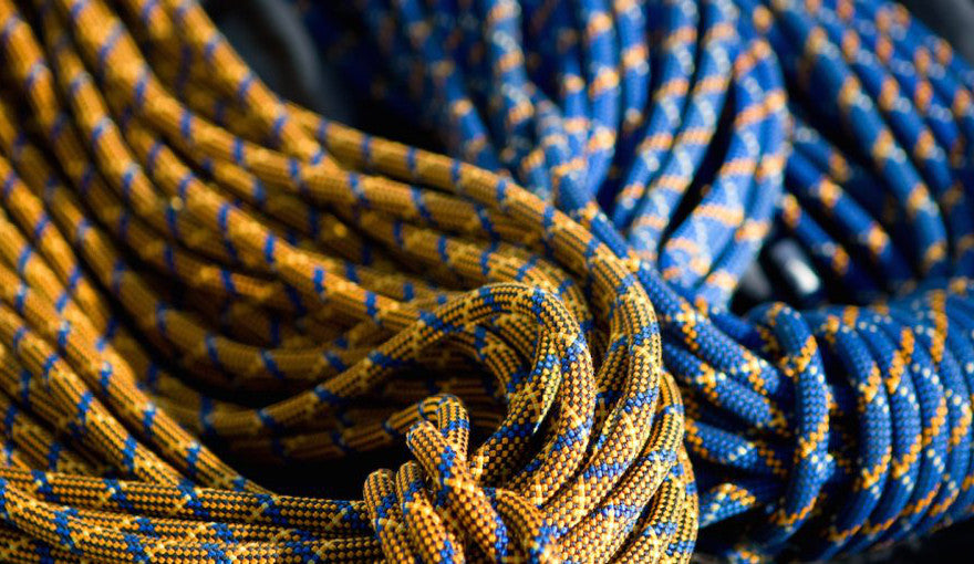 Coiling a Climbing Rope  How to Guide - Rock+Run