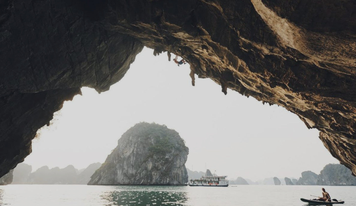DEEP WATER - Psicobloc in Vietnam | Video