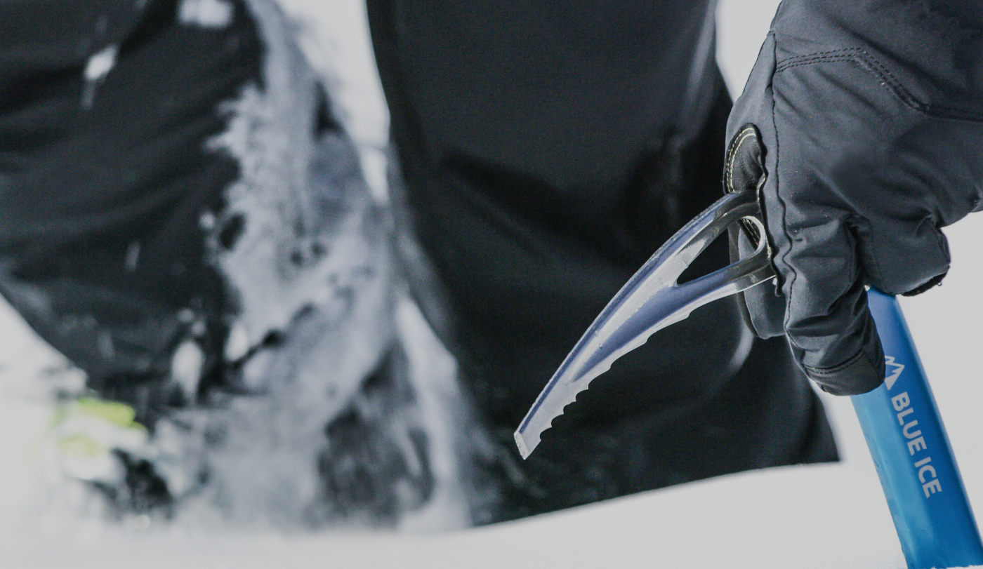 How to Choose a Mountaineering Ice Axe Buying Guide Rock+Run