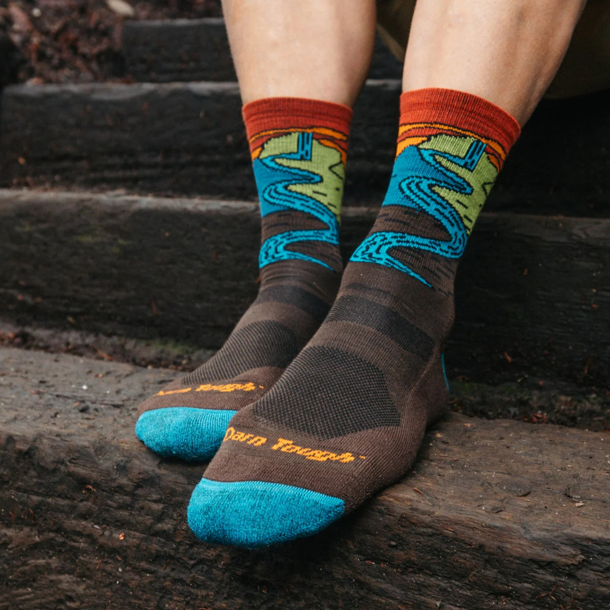Darn Tough Mens Chasing Waterfalls Micro Crew Lightweight Hiking Sock