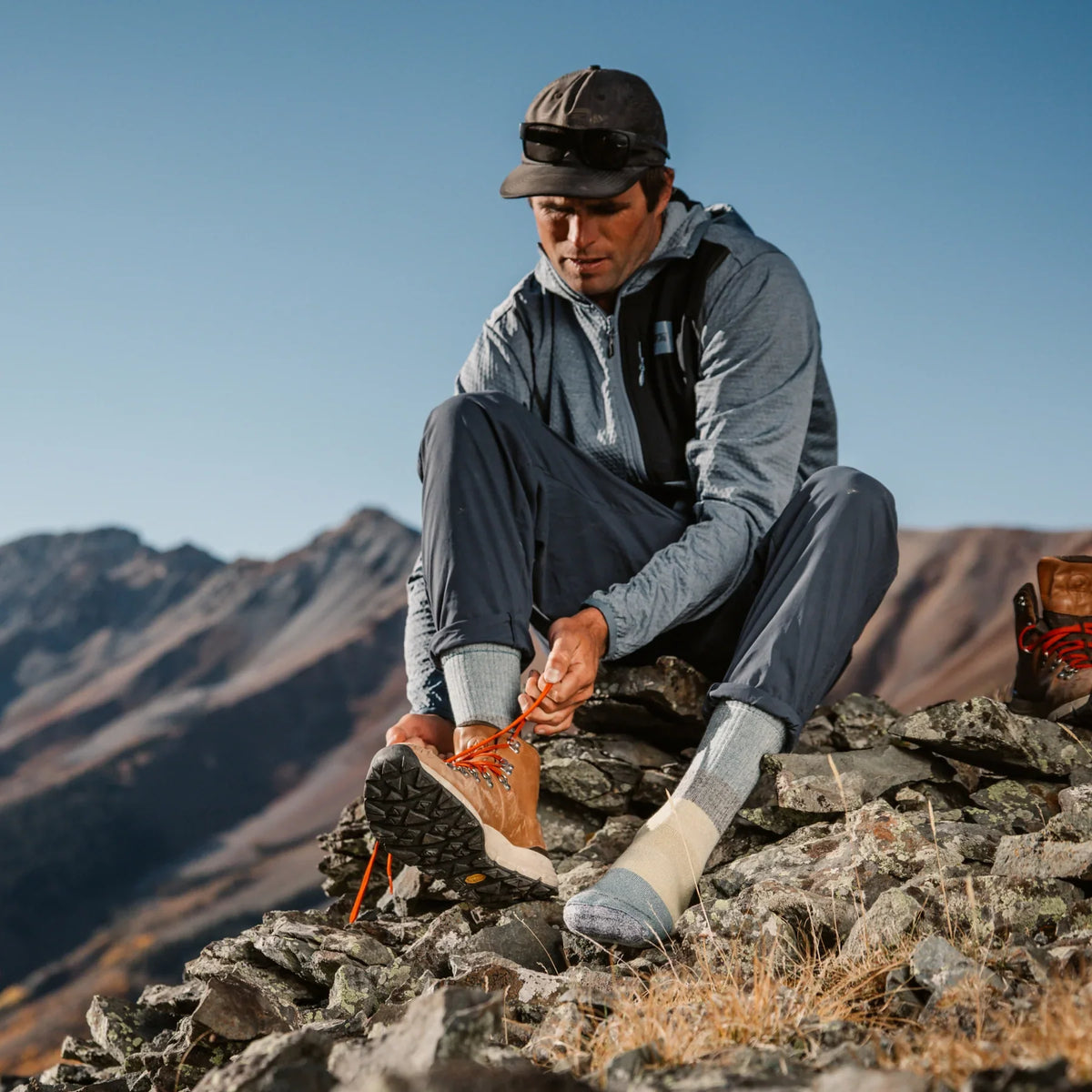 Darn Tough Mountaineering Micro Crew Extra Cushion