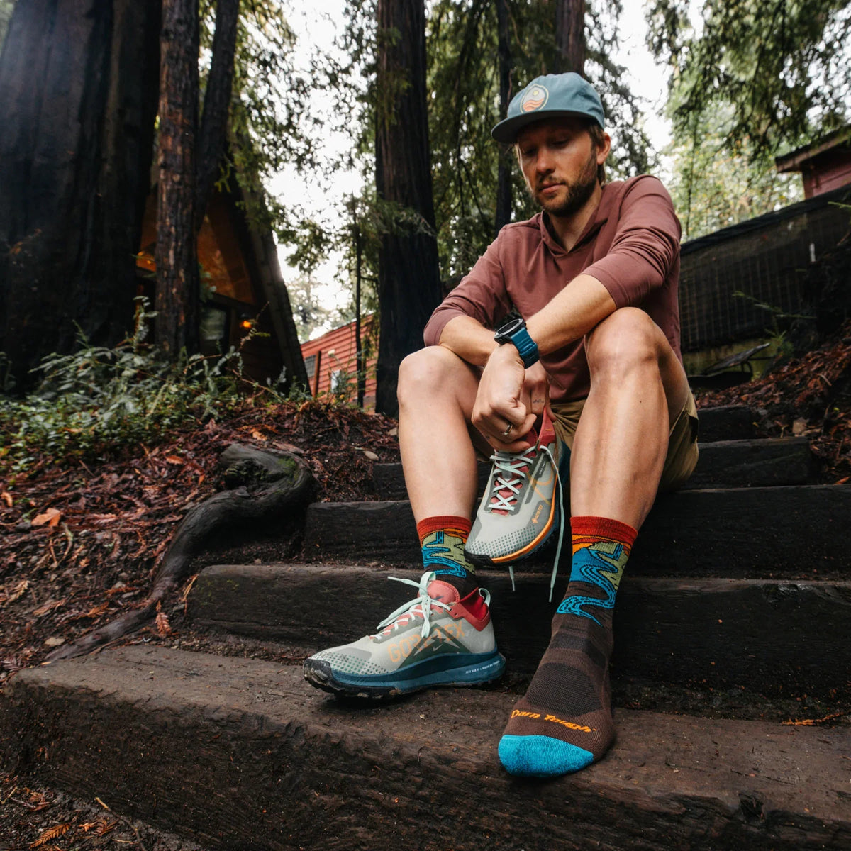 Darn Tough Mens Chasing Waterfalls Micro Crew Lightweight Hiking Sock