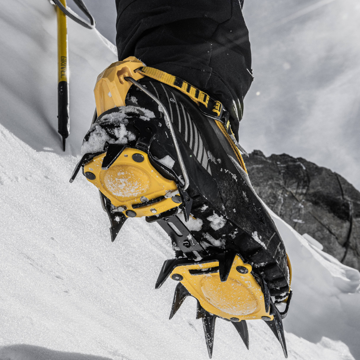 Grivel G12 LT Crampons
