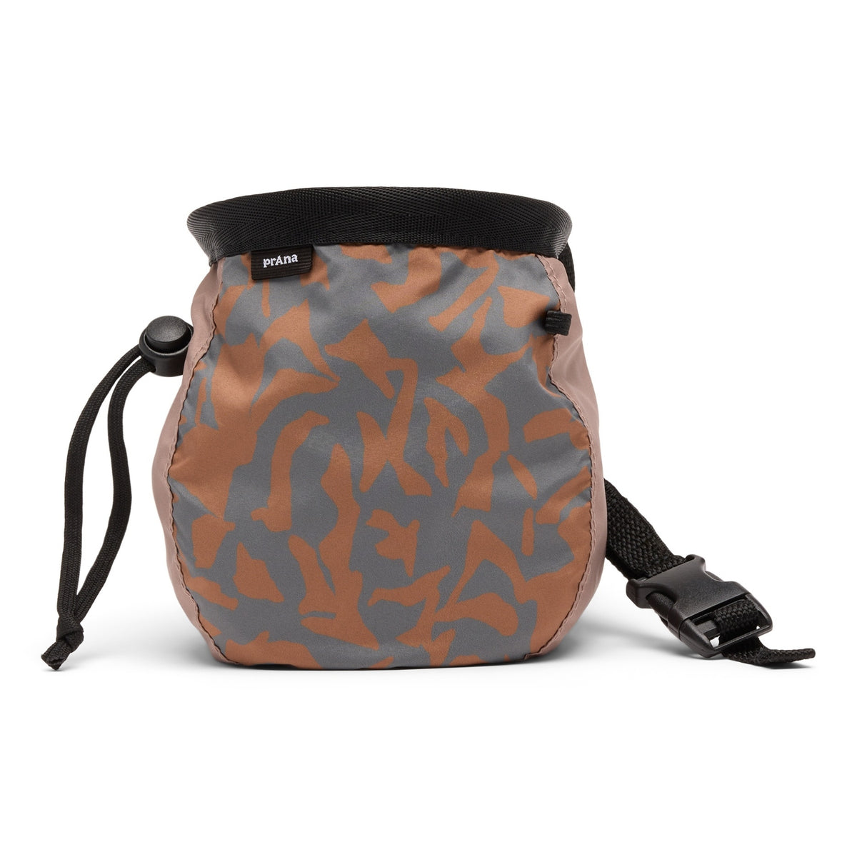 Camouflage-patterned chalk bag with black straps on a white background