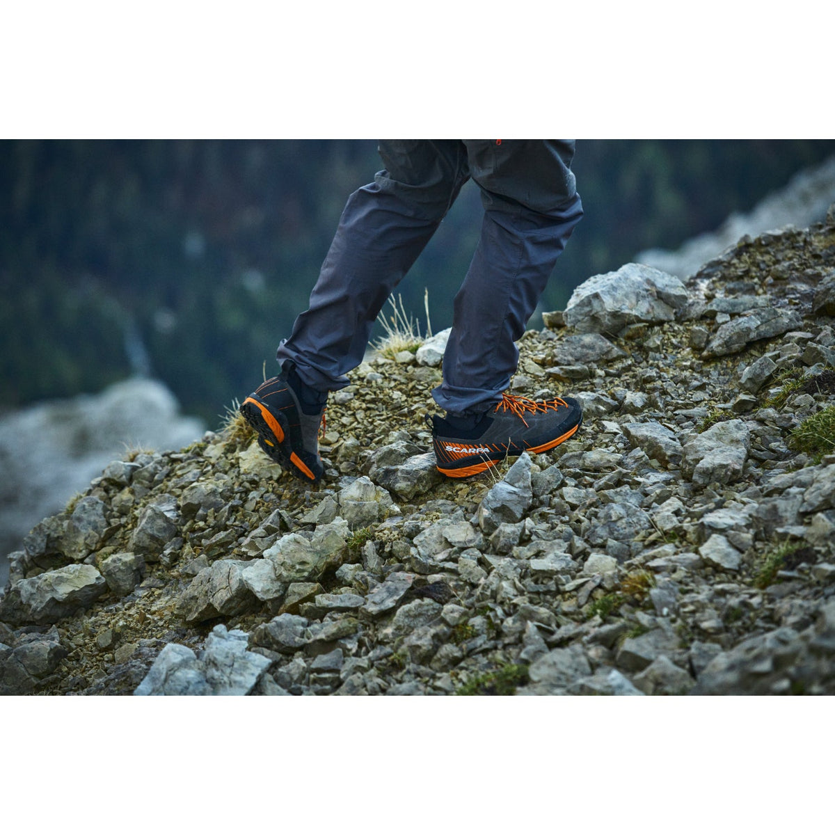 Scarpa Mescalito titanium/mango action shot