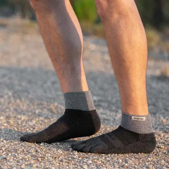 Injinji Trail Midweight Mini Crew (Granite)