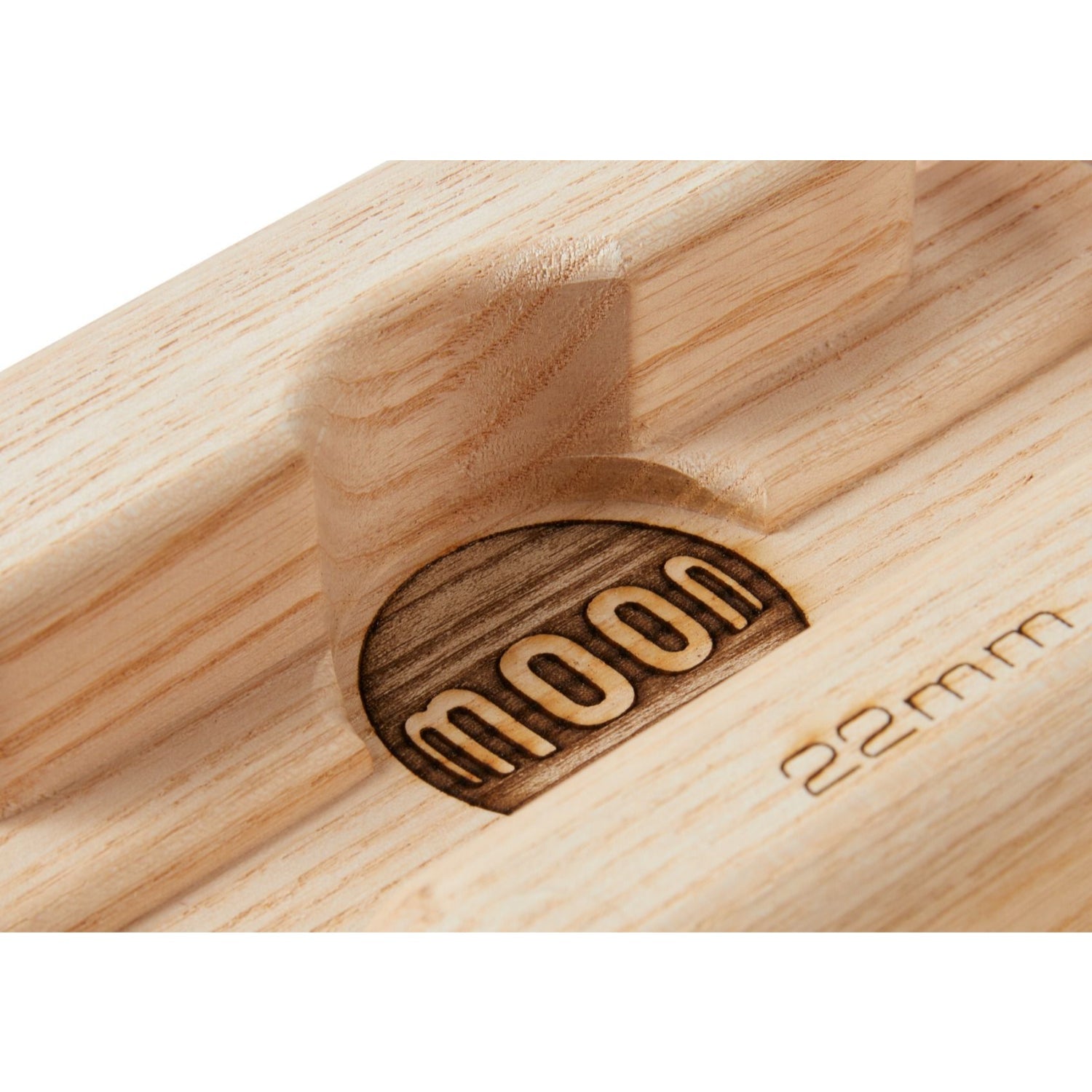 Moon Armstrong Fingerboard ash