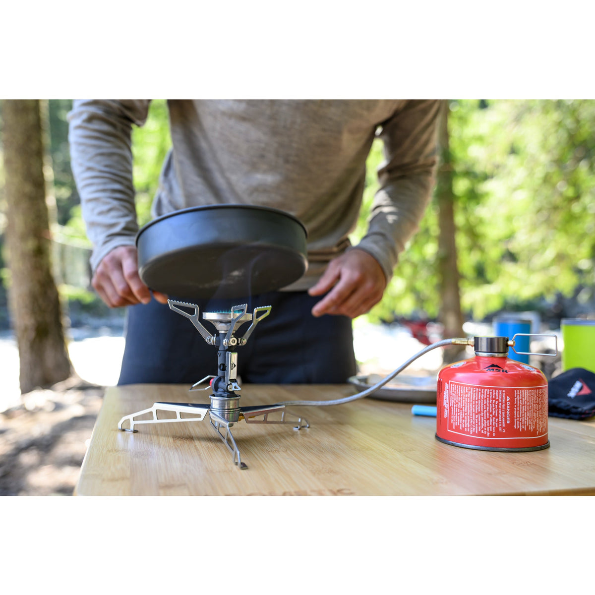    MSR-LowDown-Remote-Stove-Adaptor IN use