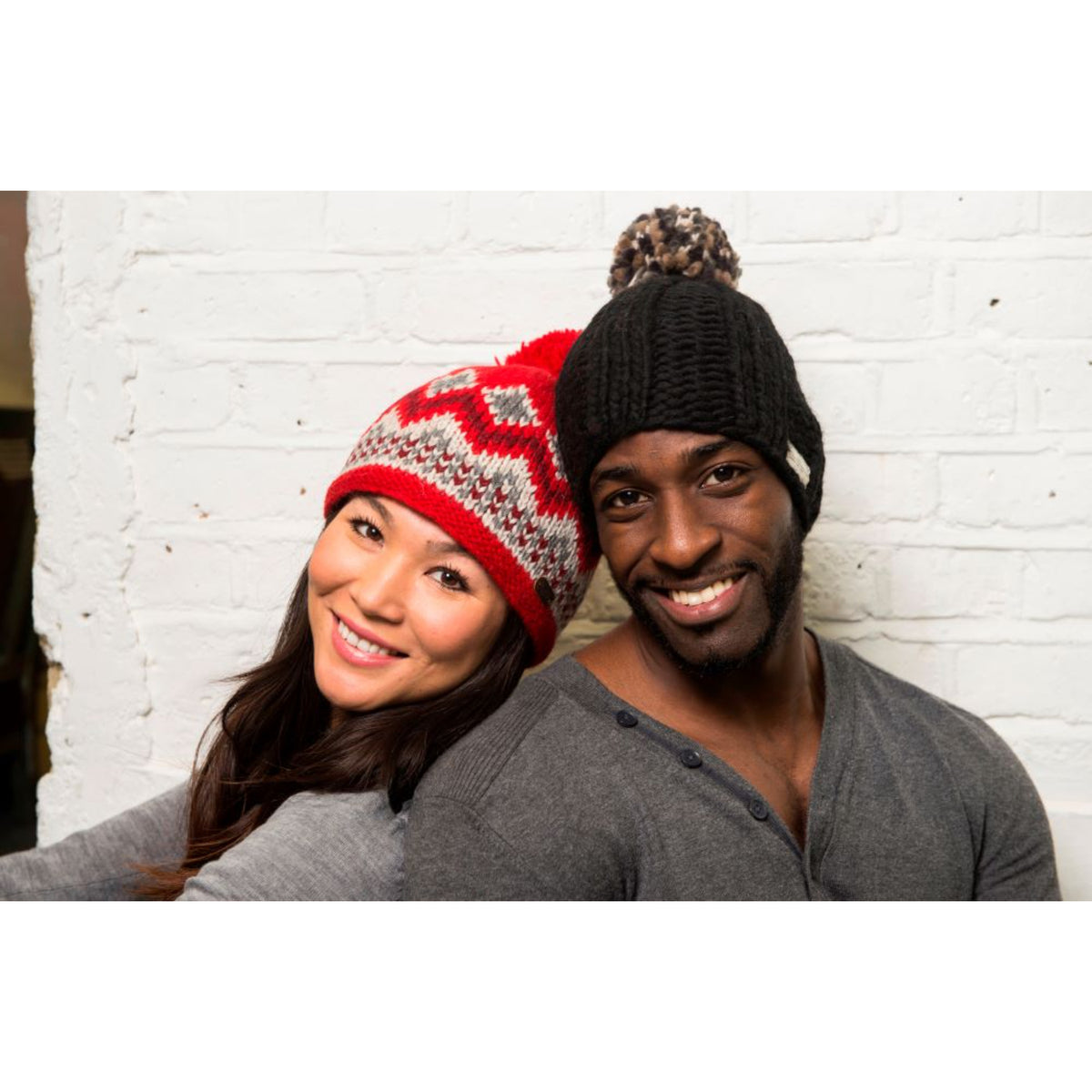 Kusan Bobble Hat - Black