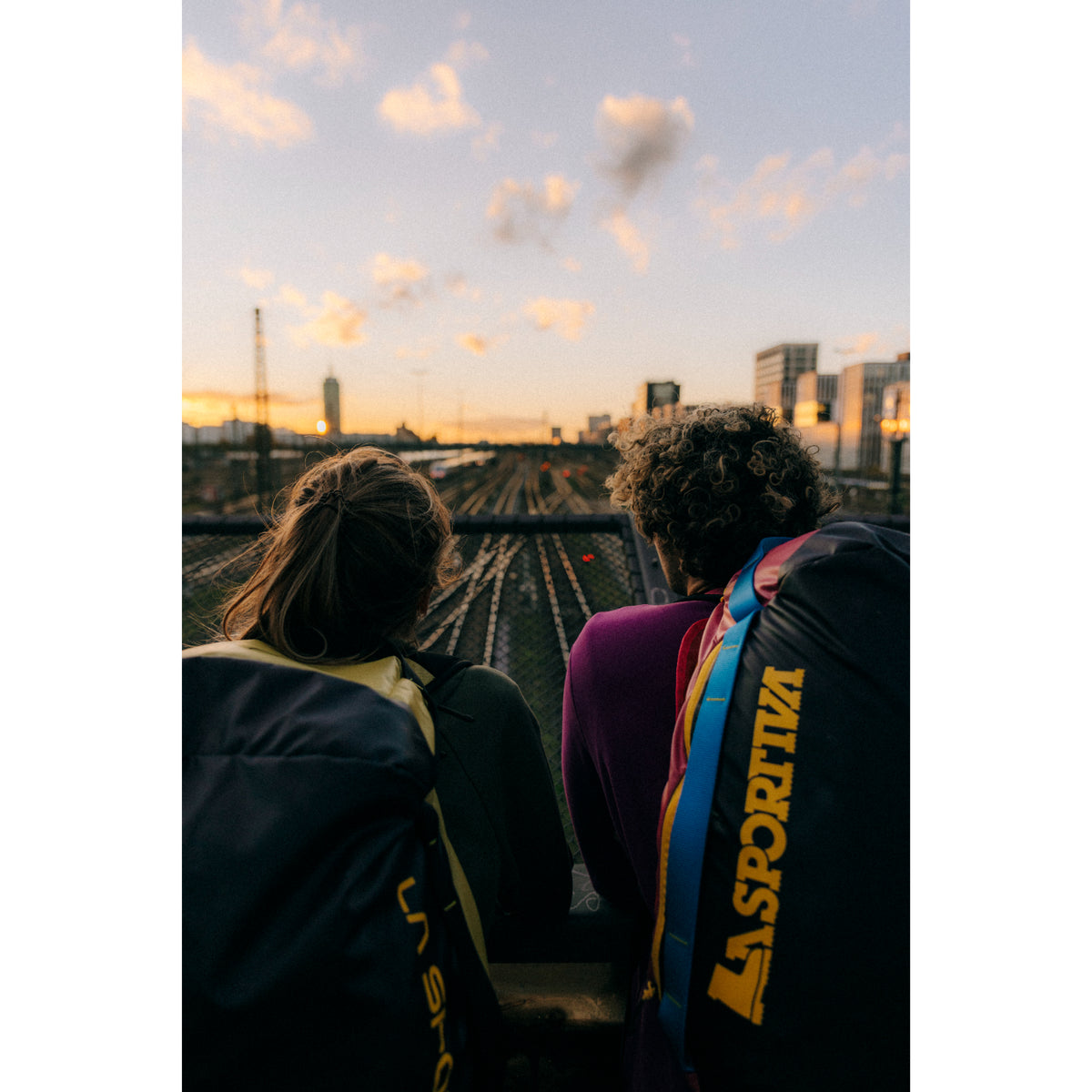 La Sportiva Nomad 40 Duffel - Fucsia/Giallo