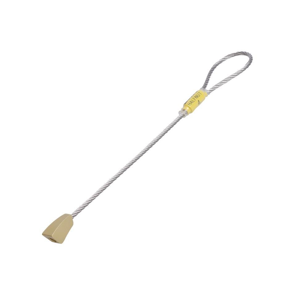 DMM Halfnuts size 4 in gold