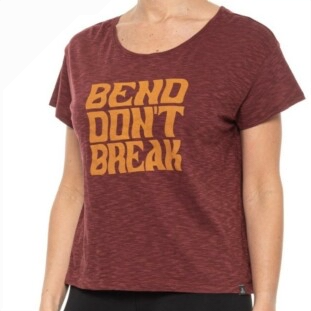 Prana Chez Tee Women's Small Spiced Wine Bend
