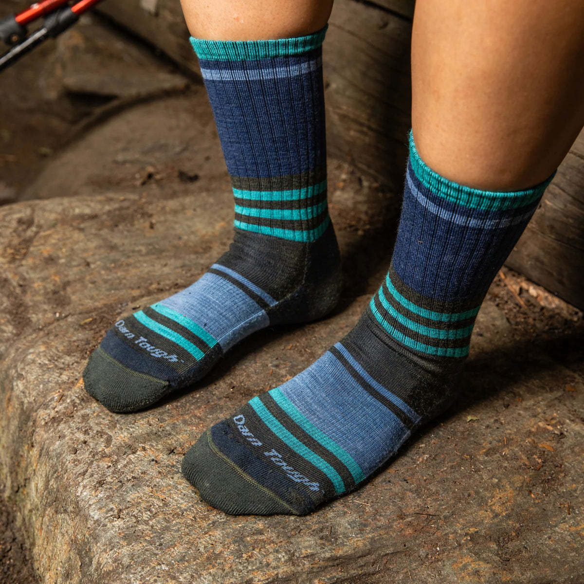 Darn Tough Women&#39;s Her Spur Boot Lightweight Hiking Sock