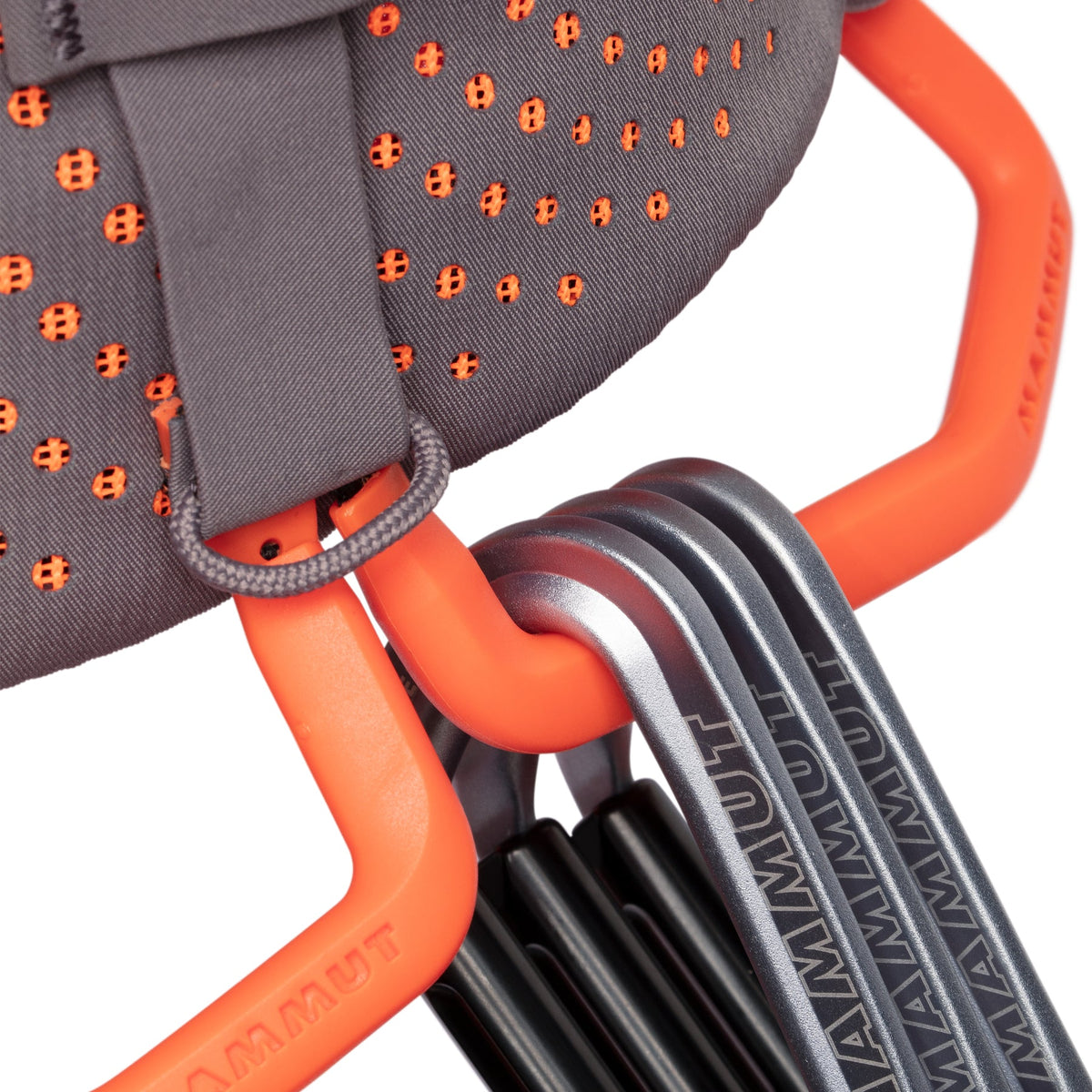 Mammut Comfort Fast Adjust Womens Harness, Gear Loop Detail