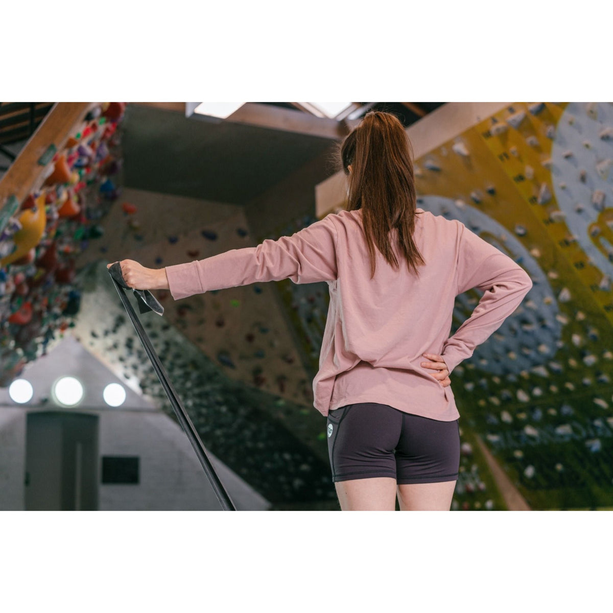 Moon-Sigma-short-womens-granite-lifestyle