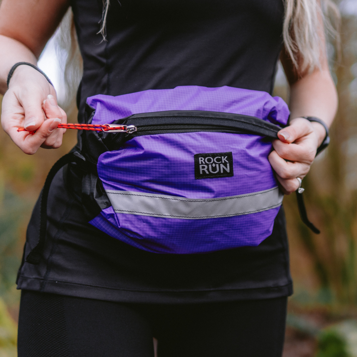 Hipsac zip closure