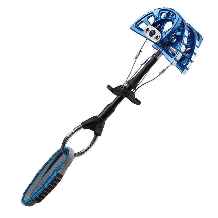ild Country Friend climbing cam, Size 3 in blue colour