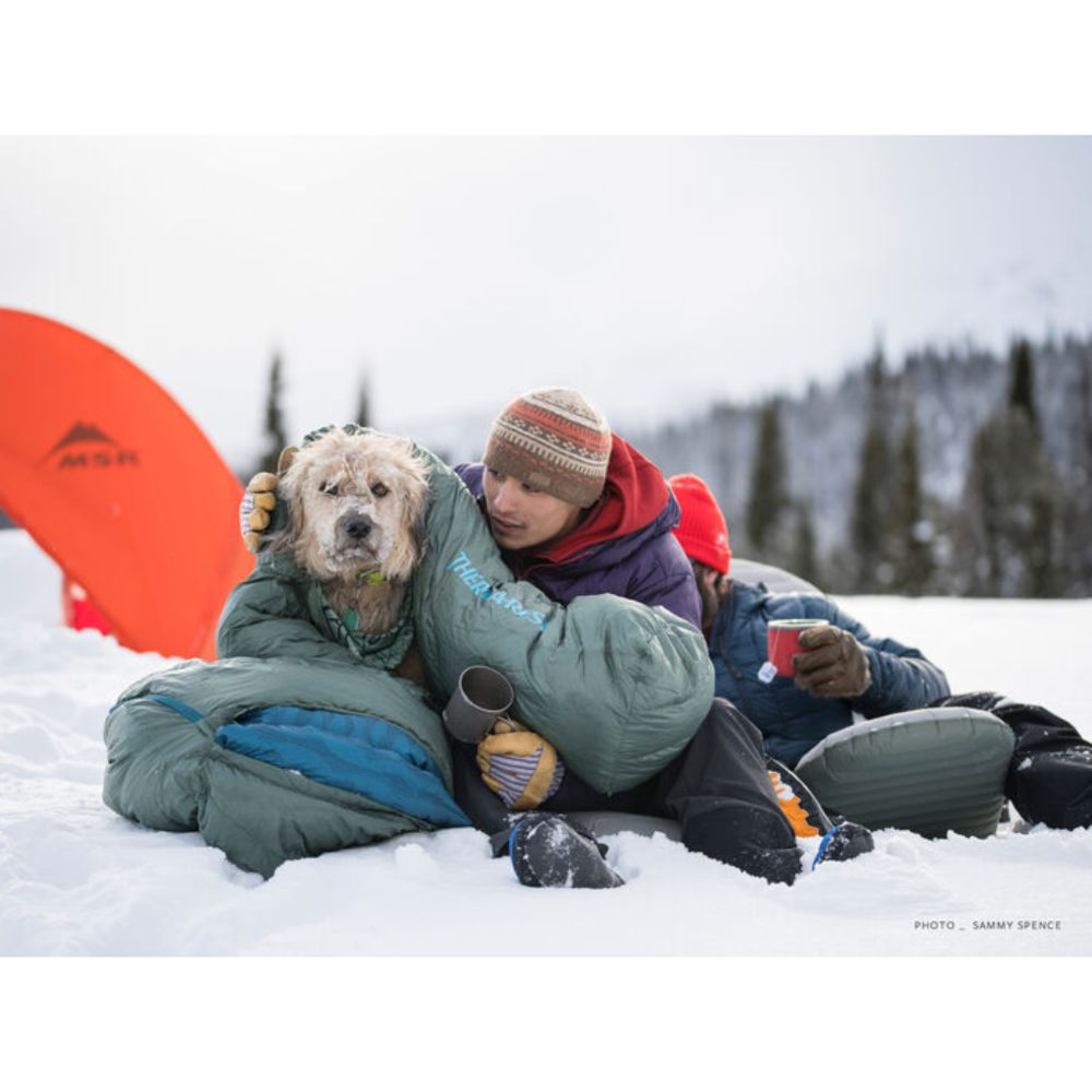 Thermarest Questar 0F/-18C showing person and dog enjoying sleeping bag