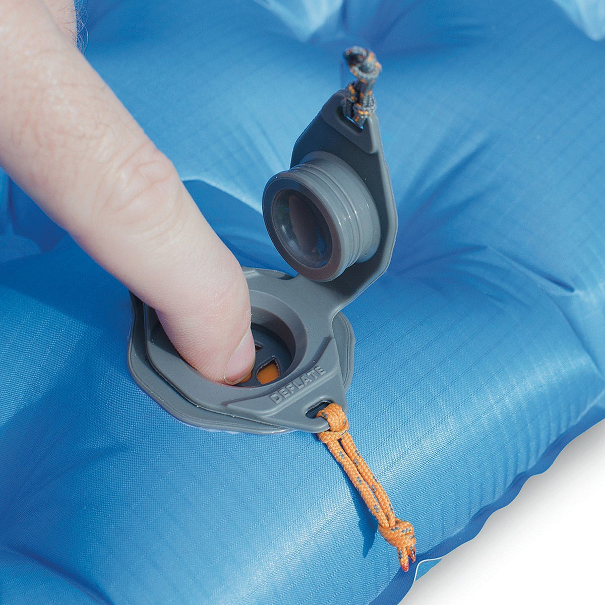 Sea to Summit UltraLight Insulated Mat, showing air valve detail